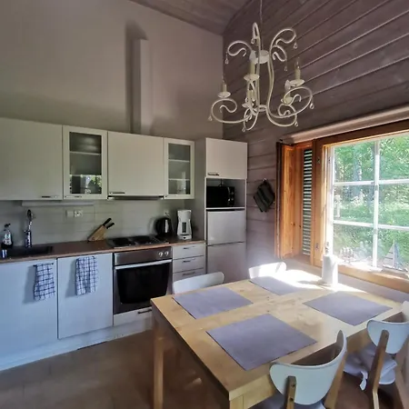 Сasa de vacaciones Moekki Rantasalmella Saimaan Rannalla